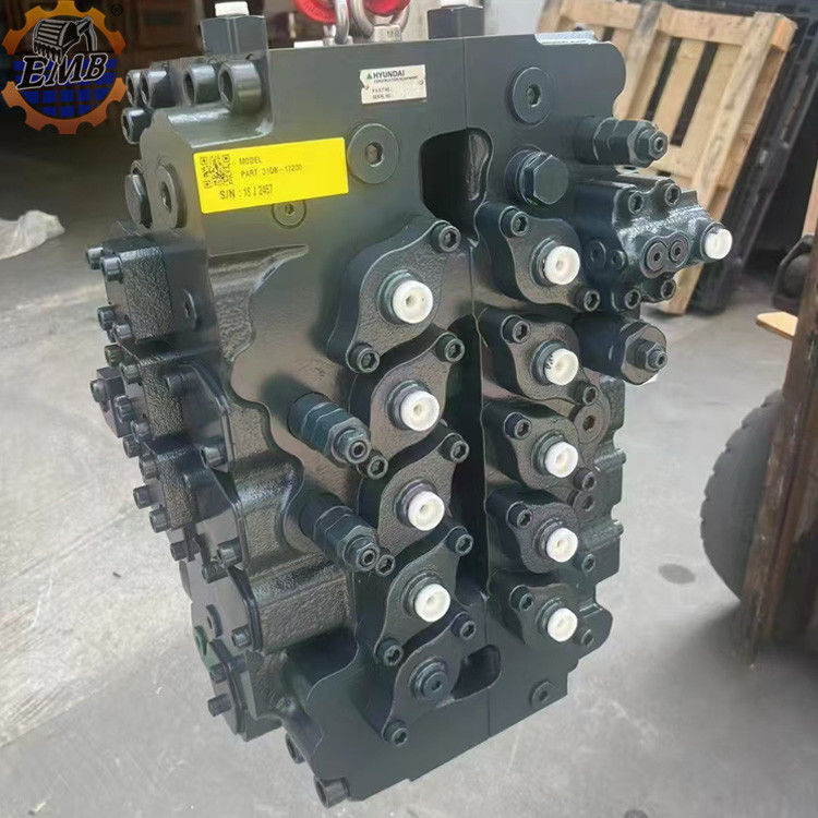 31QB-17200 Main Control Valve Assembly HMCB-01201 For R520-9S R455-7 Excavator